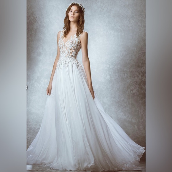 Kleinfeld Bridal Wedding Dress by Designer Zuhair Murad, Size 4, Never Been Worn - Picture 2 of 4